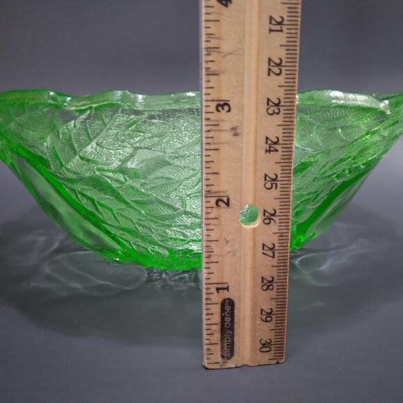 Rare Uranium Glass 9.25" Deep Bowl Vtg Indiana Glass No 601 Avocado Sweet Pear - Picture 9 of 10